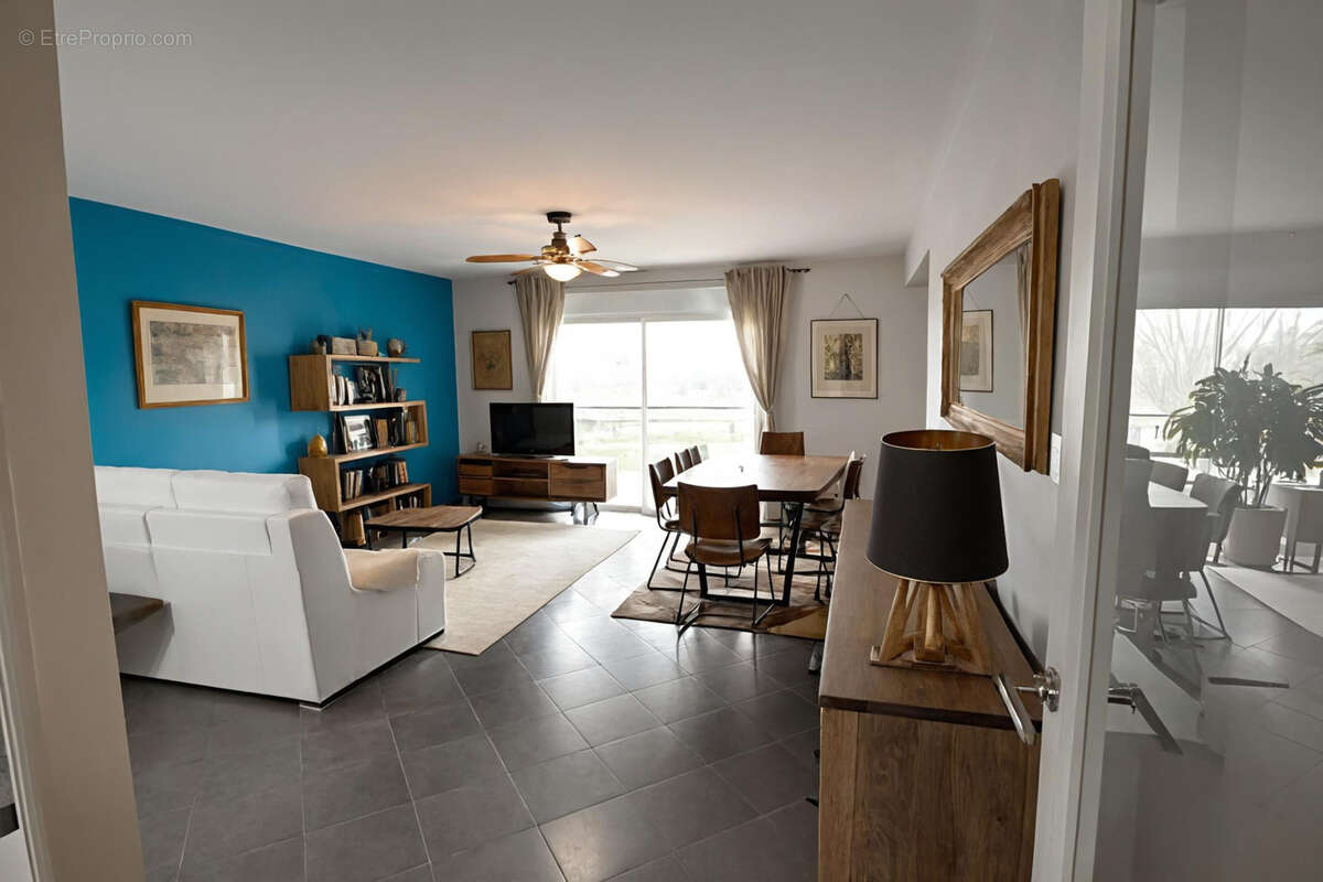 Appartement à PREVESSIN-MOENS