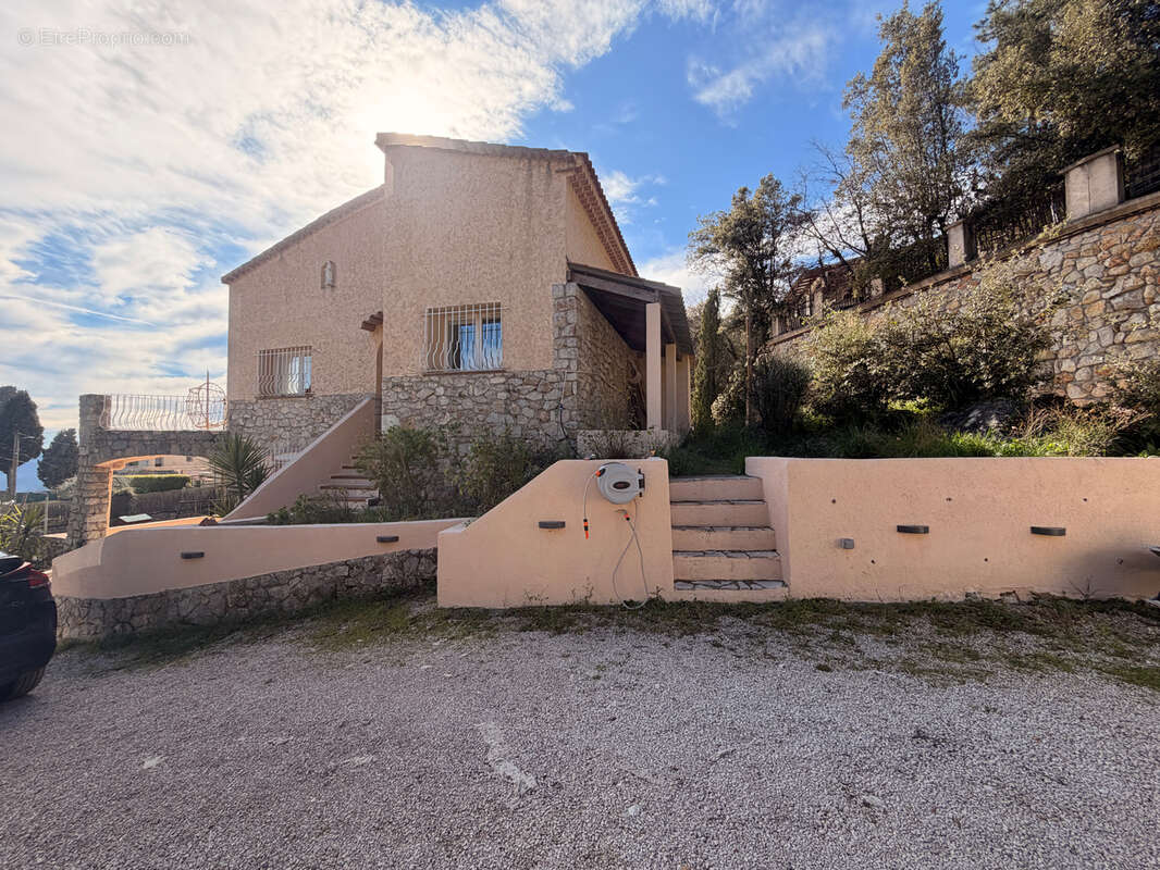 Maison à BENDEJUN