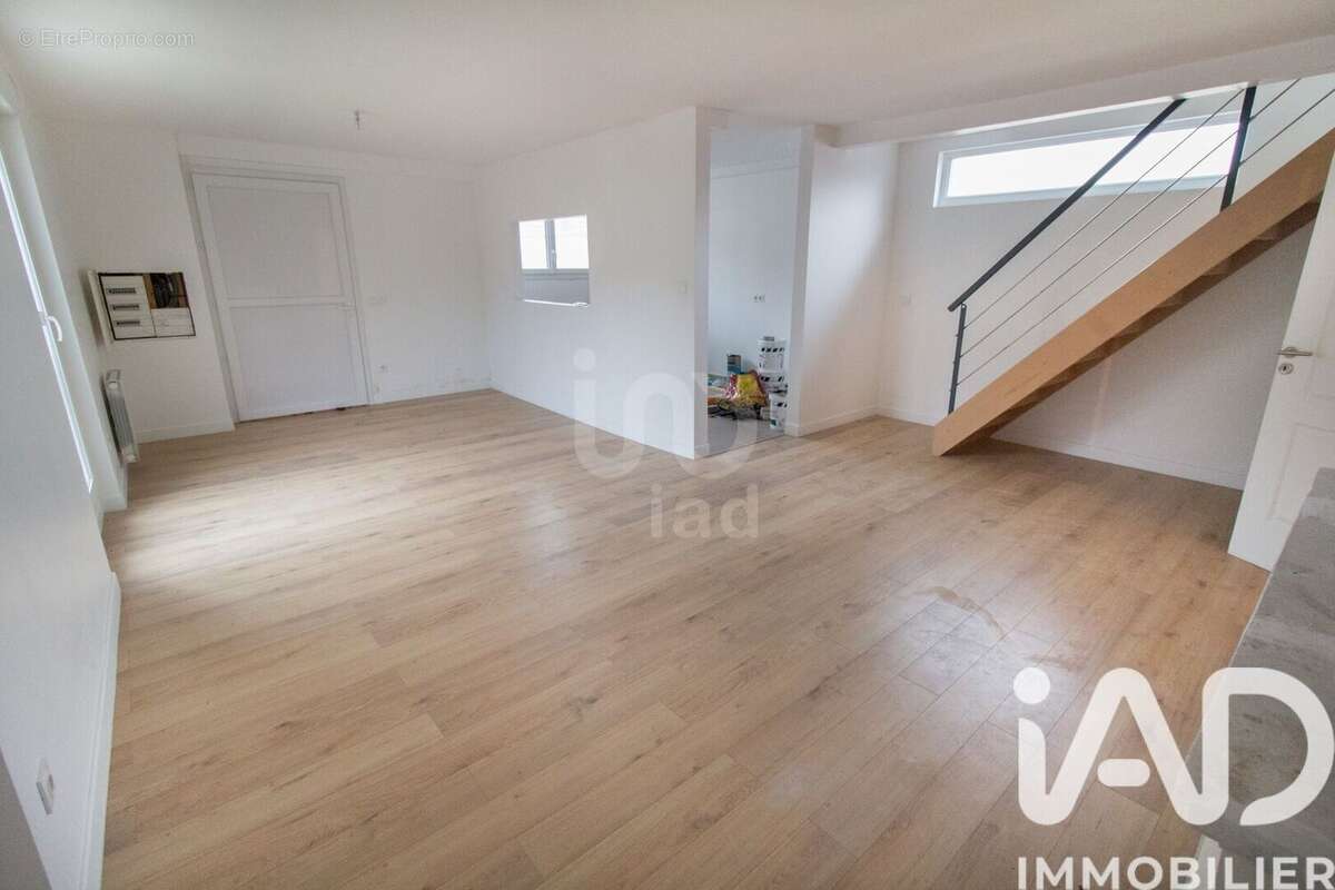 Photo 6 - Maison à JUVISY-SUR-ORGE