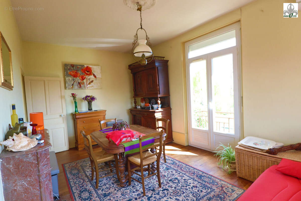 Maison à SEURRE