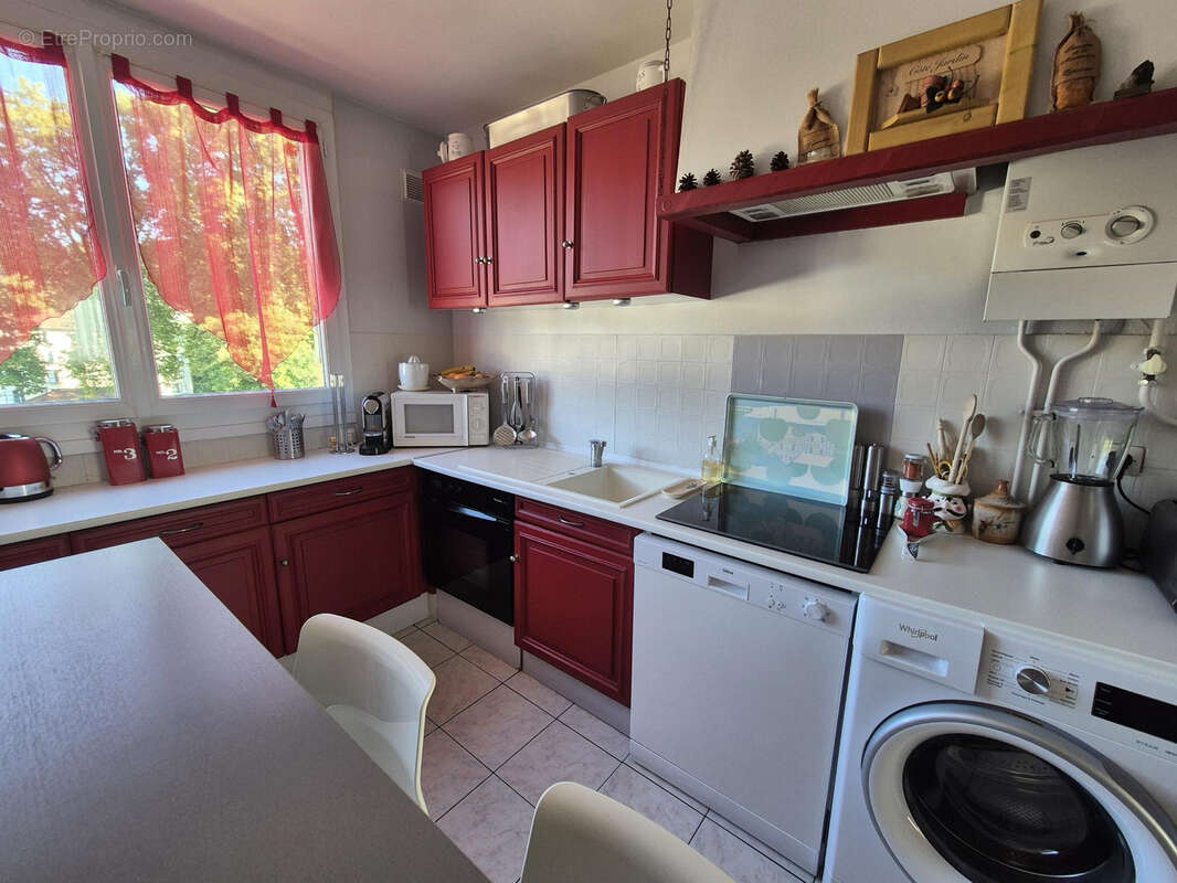 Appartement à JOUY-EN-JOSAS