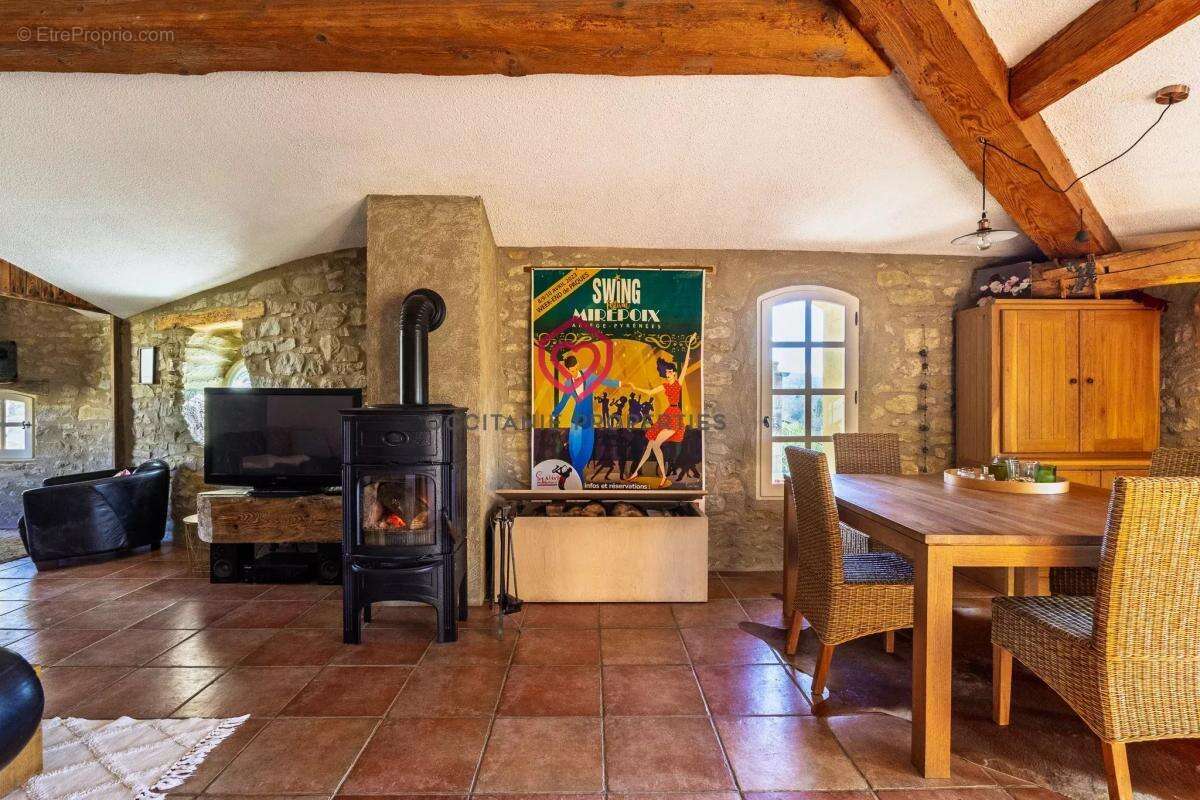 Appartement à LAGARDE