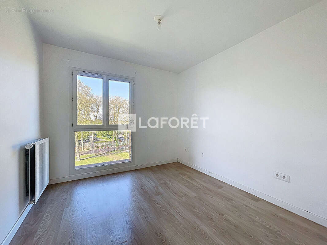 Appartement Lieusaint 4 pièce(s) 71 m2 dernier étage - photo 7