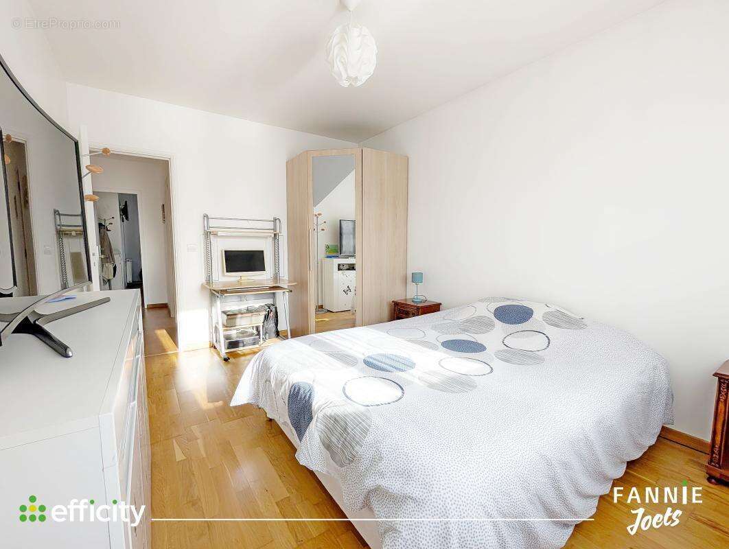 Maison à SAINT-GRATIEN