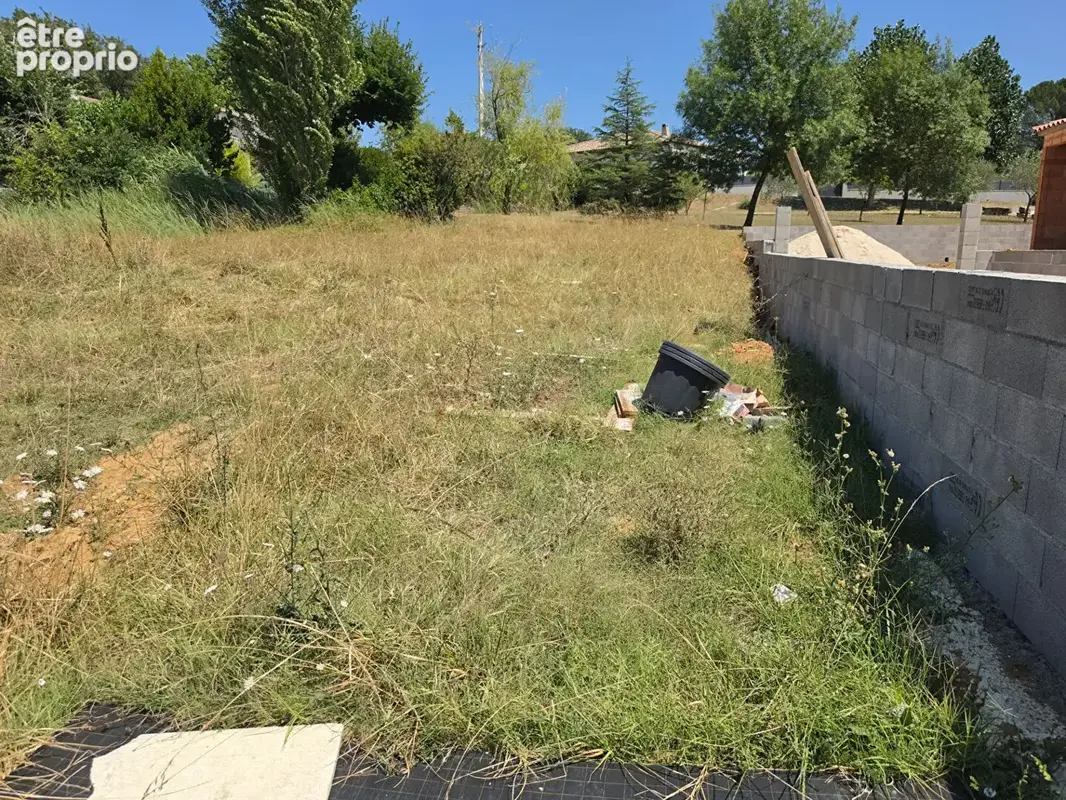 Terrain constructible idéalement situé au coeur du Sud Ardèche - photo 4