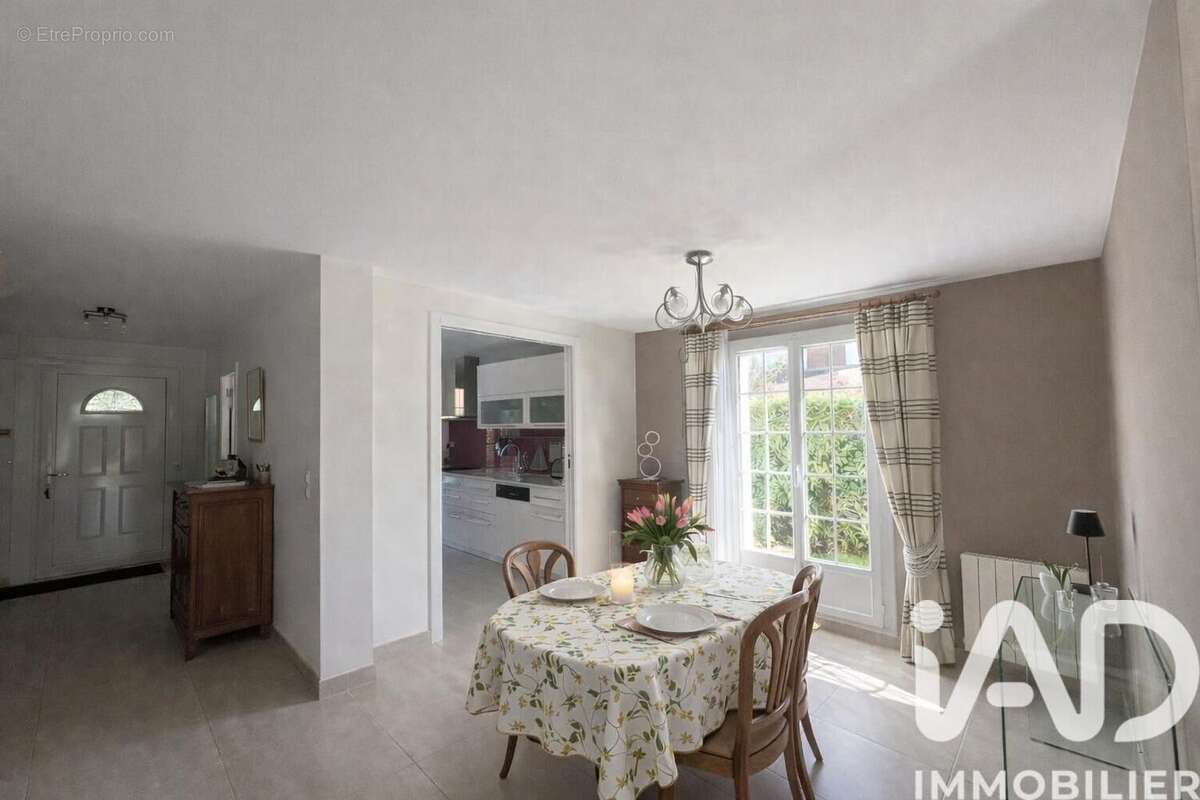 Photo 5 - Maison à MAROLLES-EN-BRIE