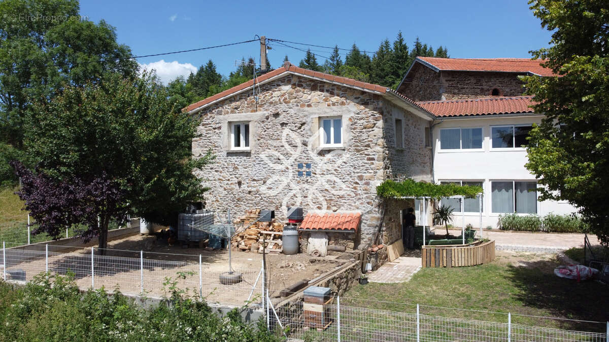 Maison 161 M2  à Chassignolles - photo 11