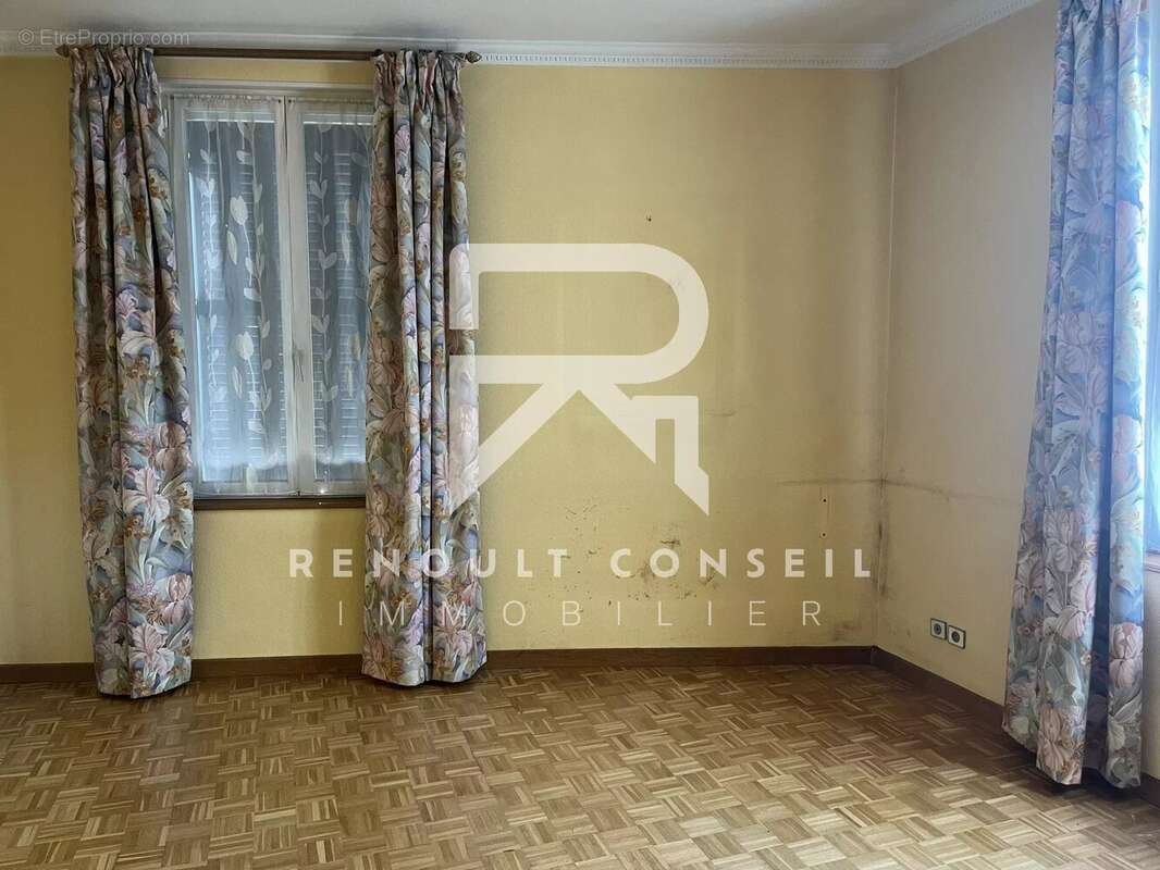 Maison en brique avec 3 chambres à Sotteville-lès-Rouen - photo 9
