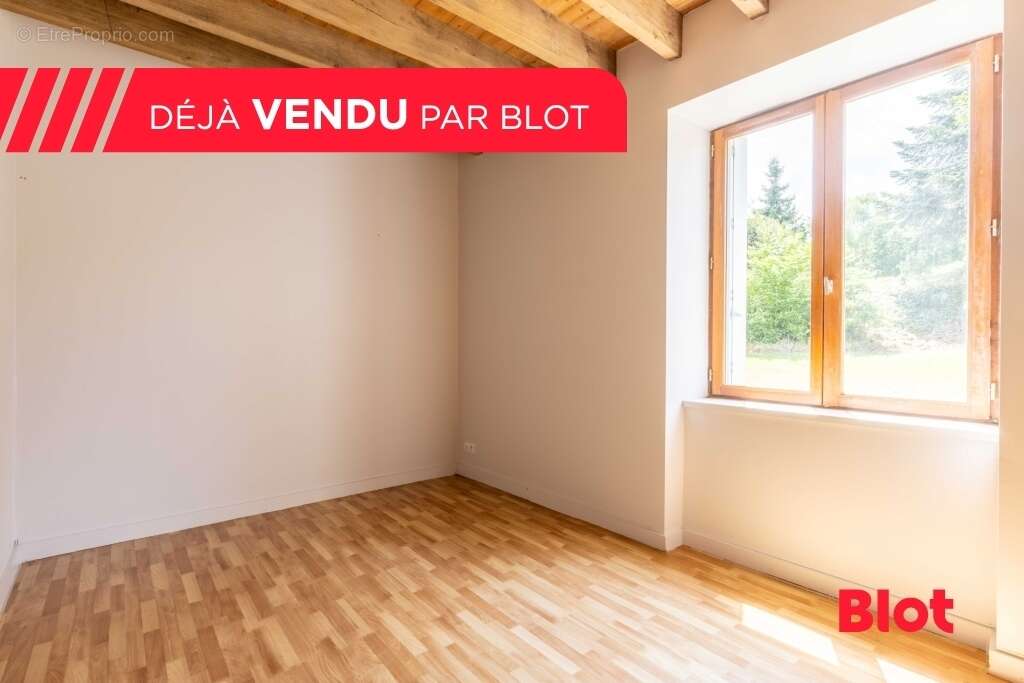 Maison à MELESSE