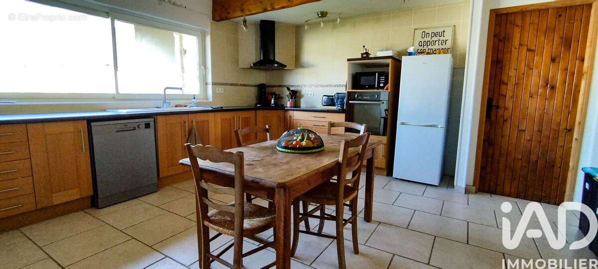 Maison 152 m² à Cherbonnieres  - photo 7