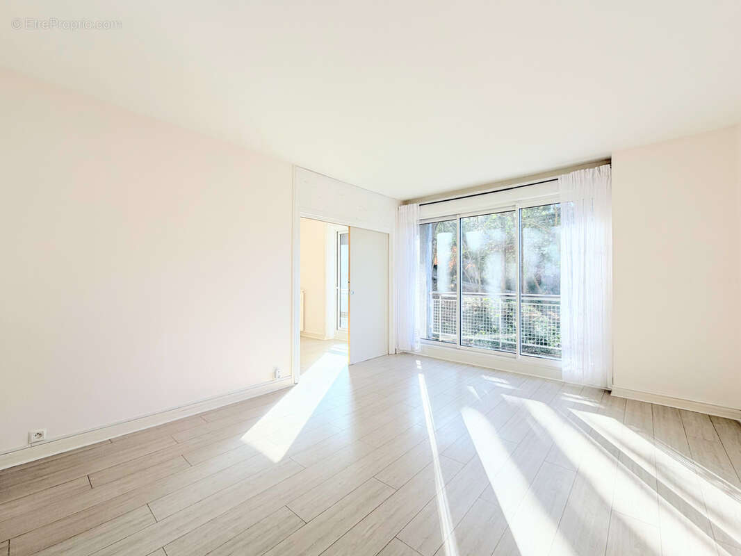 Appartement à RUEIL-MALMAISON