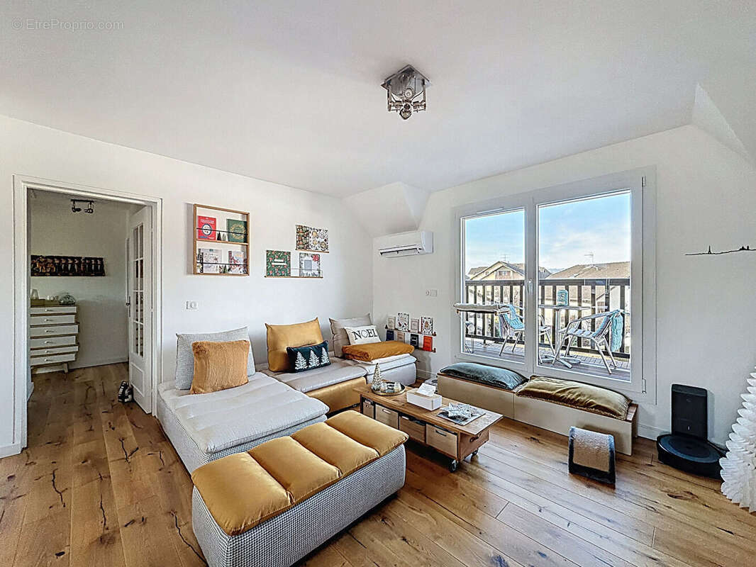 Appartement à MEYTHET