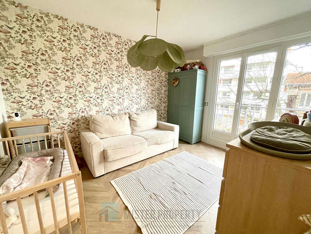 Appartement à RUEIL-MALMAISON