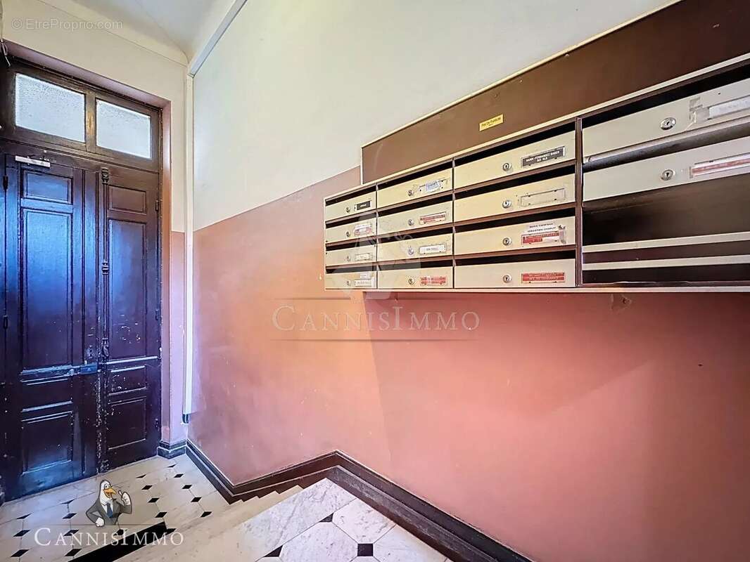 Appartement à CANNES