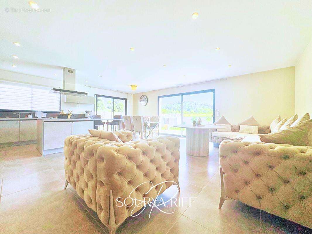 Maison à CARCASSONNE