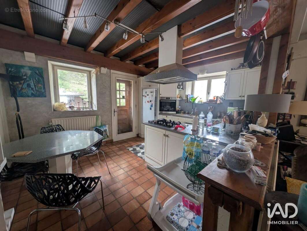 Maison 205 m² à Le Poizat  - photo 4