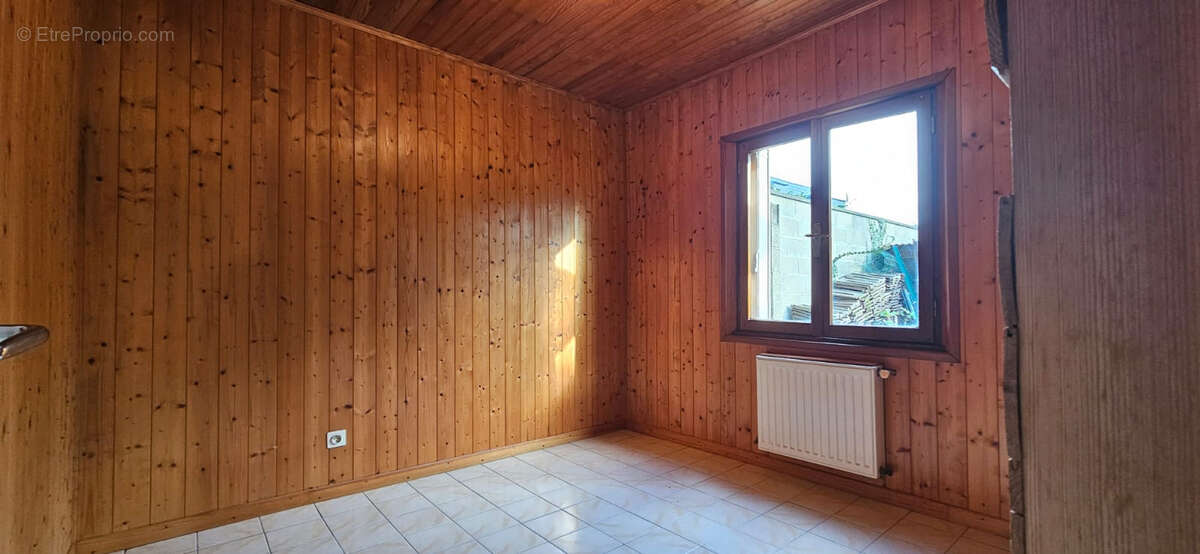 Maison à SARTROUVILLE