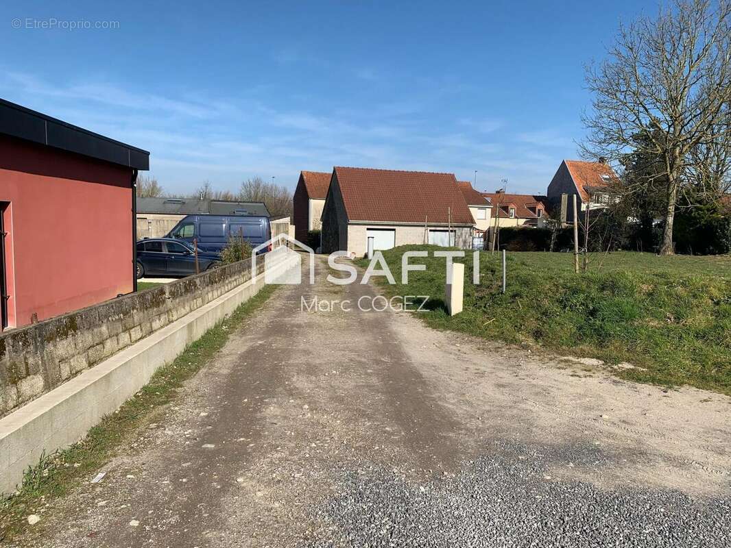 Photo 4 - Terrain à SAINT-MARTIN-BOULOGNE