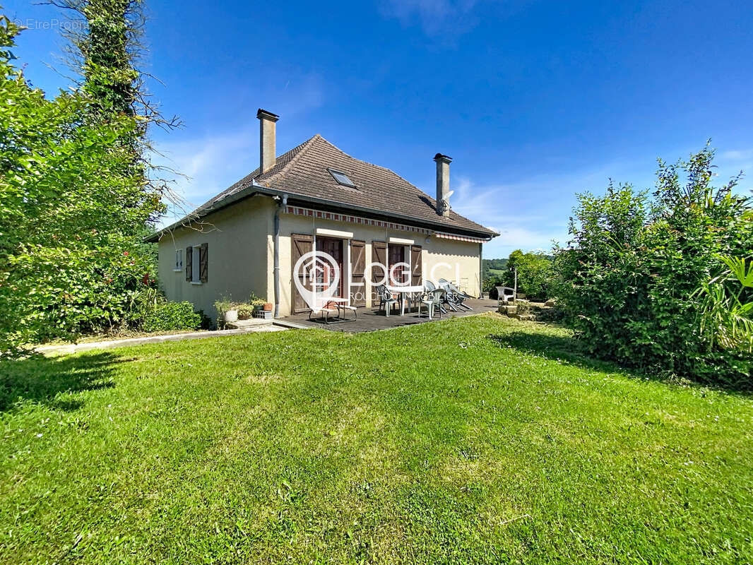 Maison à MORLAAS