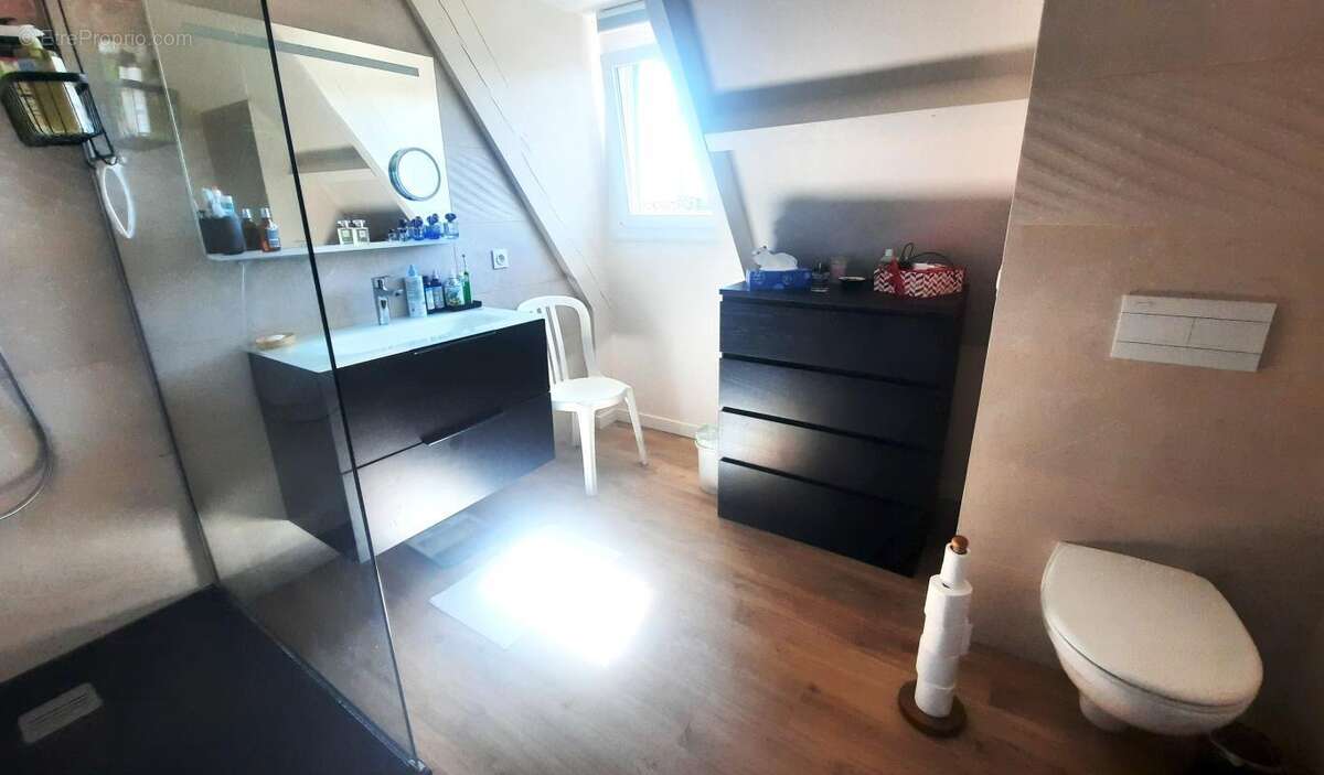 Maison à SAINT-ELOI-DE-FOURQUES