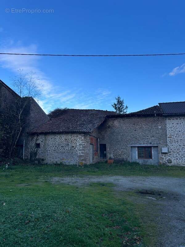 Maison à BESSINES-SUR-GARTEMPE