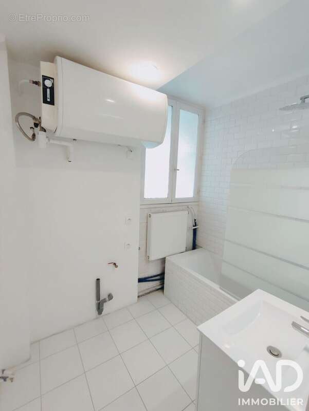 Photo 8 - Appartement à SAINT-DENIS