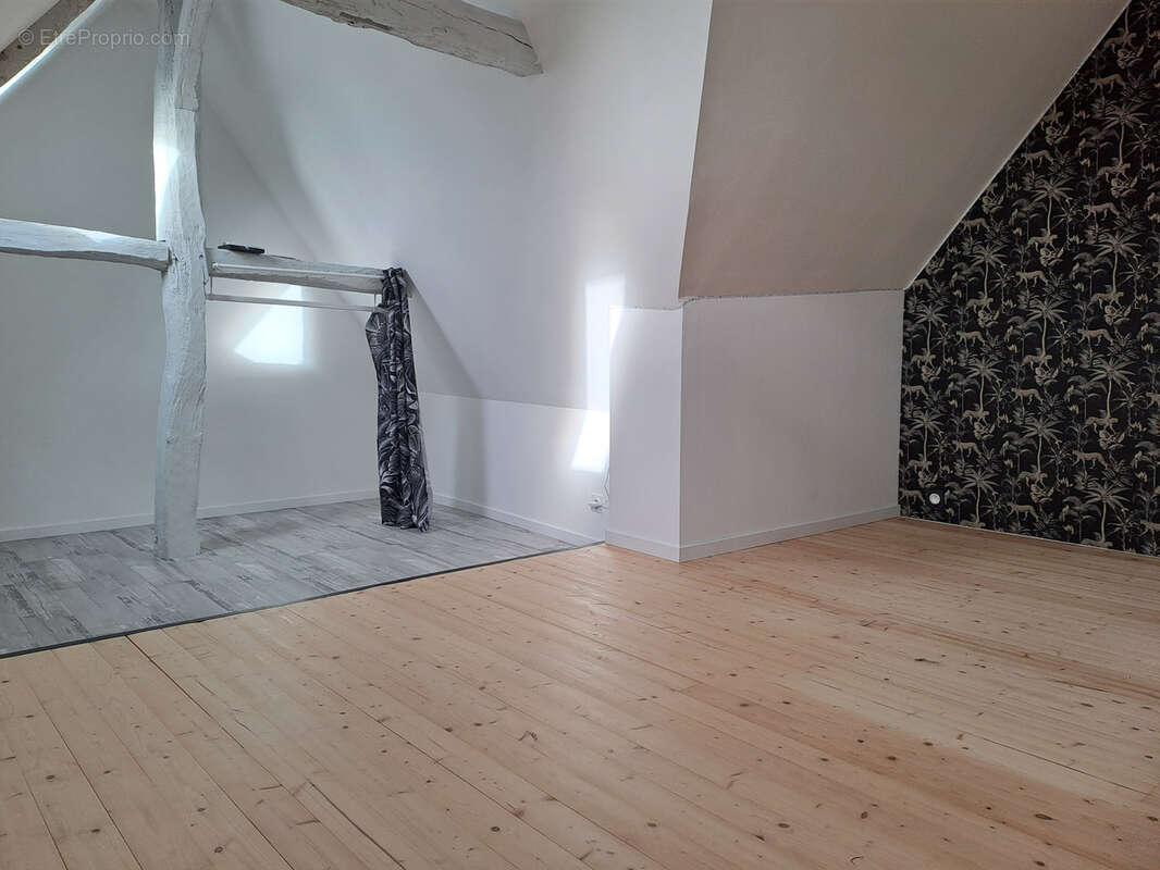 Maison à LE FRESNE-SUR-LOIRE