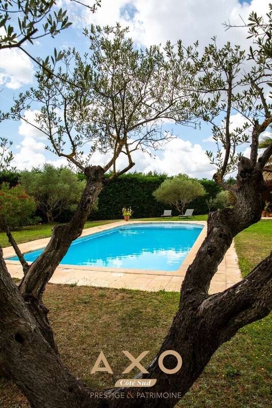 Maison à MEYRARGUES