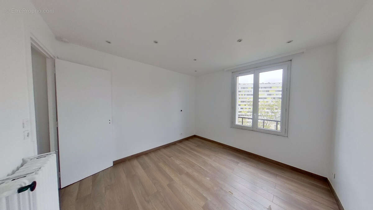 Appartement à PARIS-20E