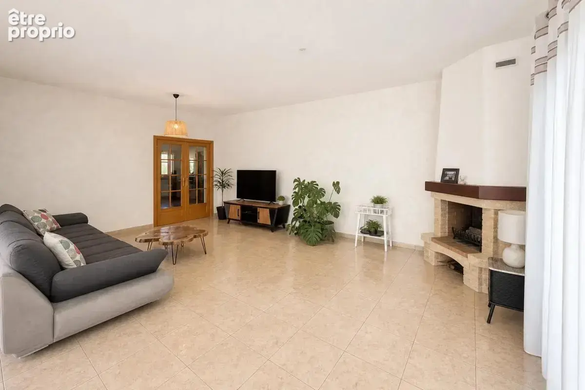 Spacieuse maison 6 pièces à Gignac - photo 4