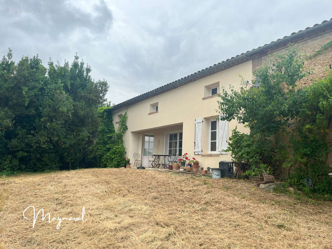 Maison à BEAUMONT-DE-LOMAGNE