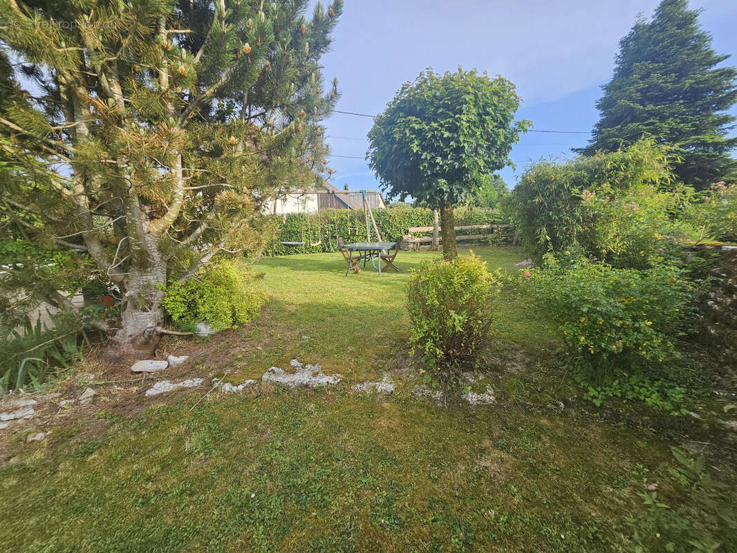 Maison à SAULES
