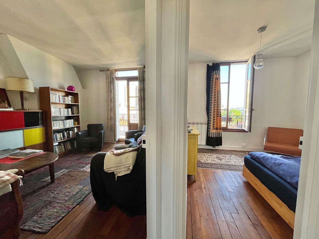 F3/4 de 97 m² au sol et 66 m2 Loi Carrez - photo 4