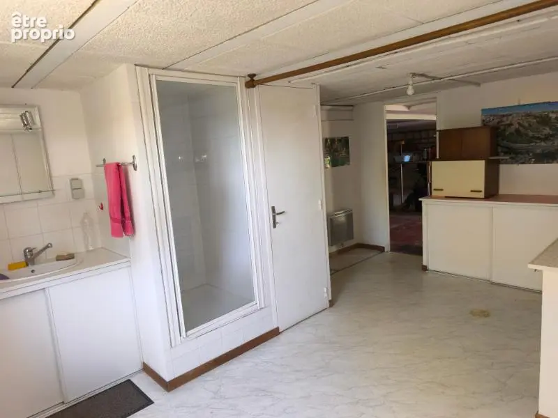 Villa sur sous sol avec 2 terrasses et jardin burlats - photo 14