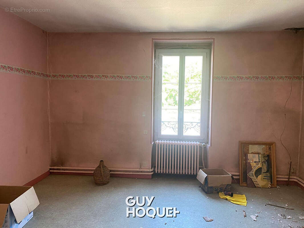 Appartement à MONTCEAU-LES-MINES