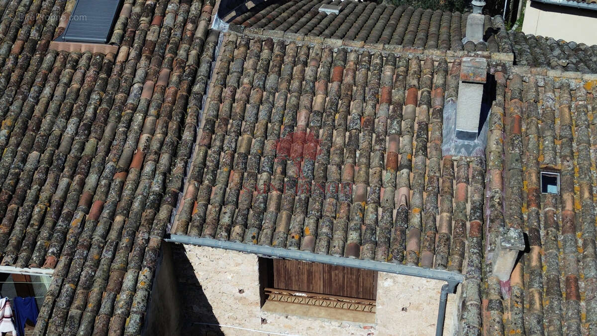 Maison à SAINT-GUILHEM-LE-DESERT