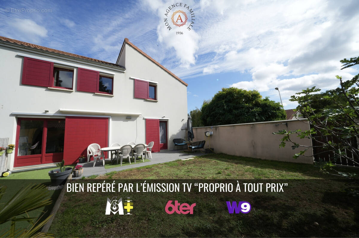 Maison à MOZAC
