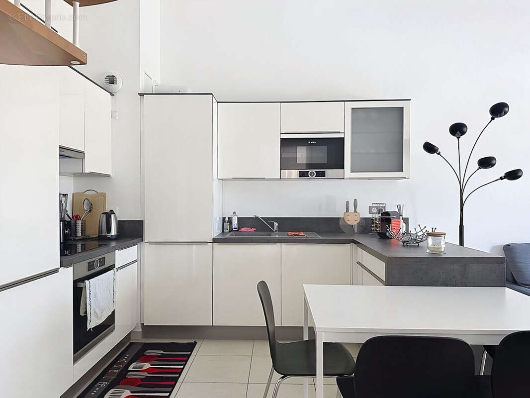 Appartement à MOUGINS