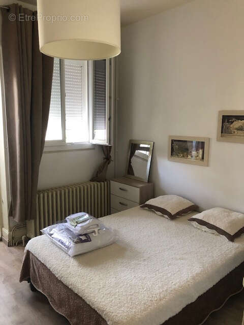 Appartement meublé Loué proche école Kiné - photo 3