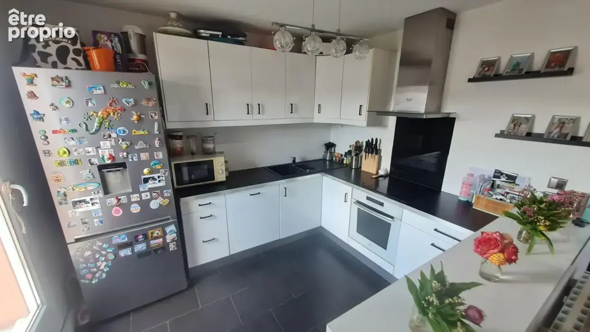 Appartement F3 2 chambres en duplex avec terrasse - photo 3