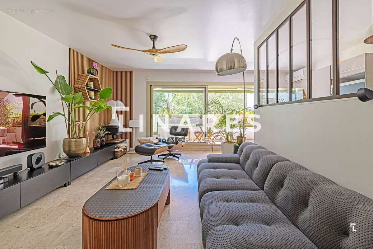 Appartement à MARSEILLE-9E