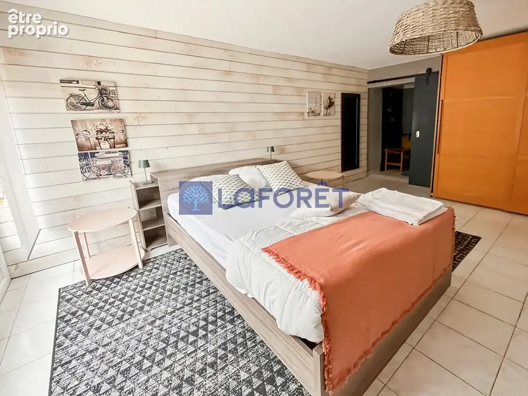 Ensemble Immobilier de Prestige - 300 m² - 3 Logements - Azay-le-Rideau - photo 7