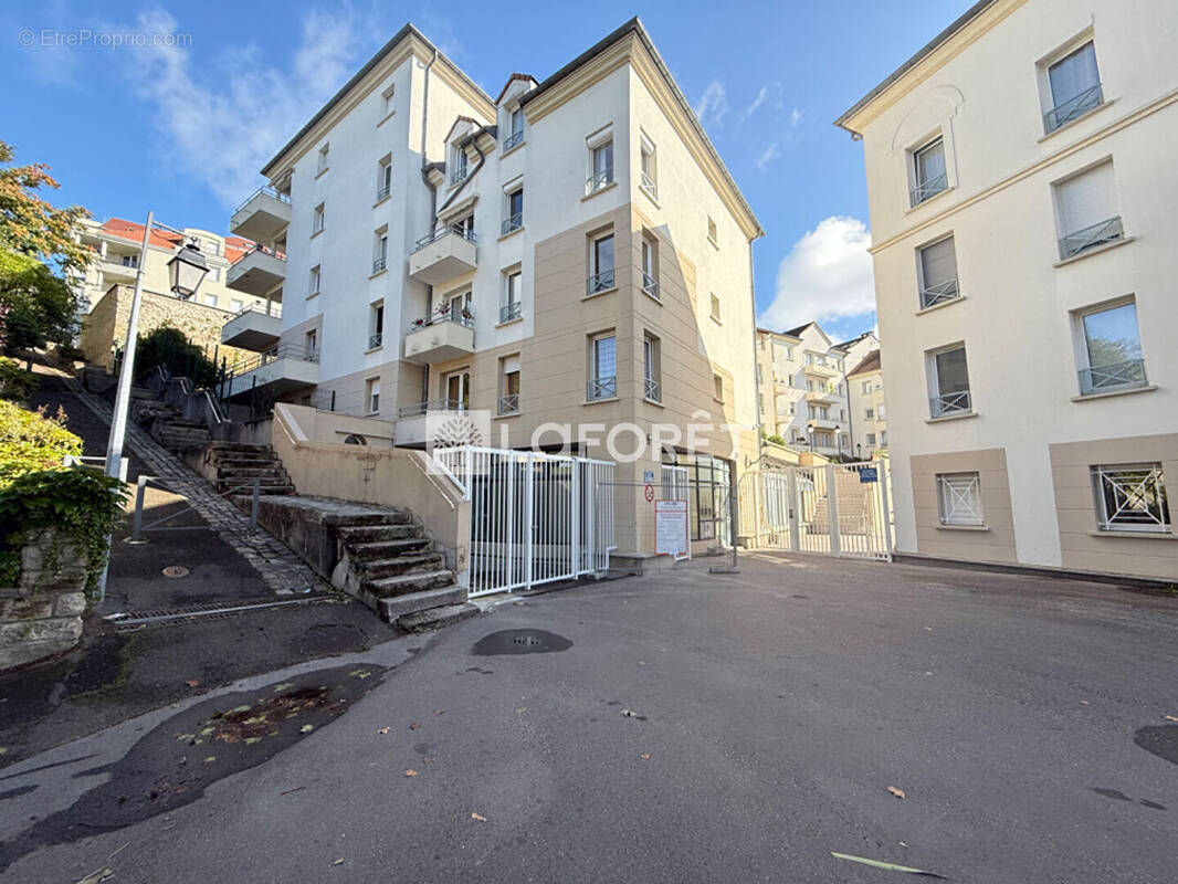 Appartement à MEULAN