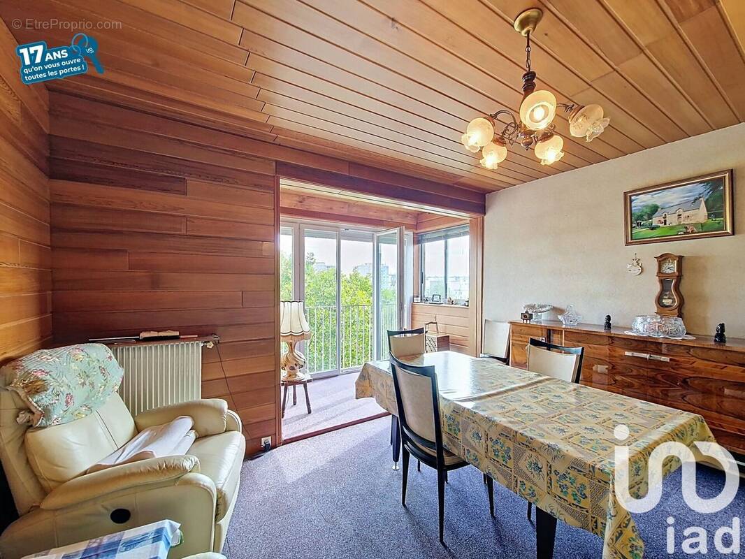 Photo 1 - Appartement à VILLENEUVE-LA-GARENNE