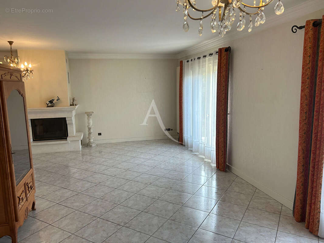 Maison à SAINT-PRIX