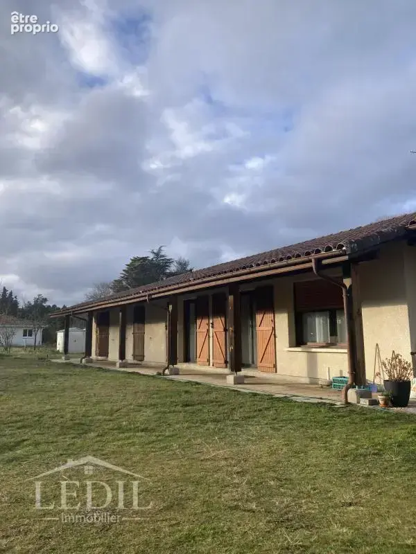 Maison à SAINT-GEOURS-DE-MAREMNE