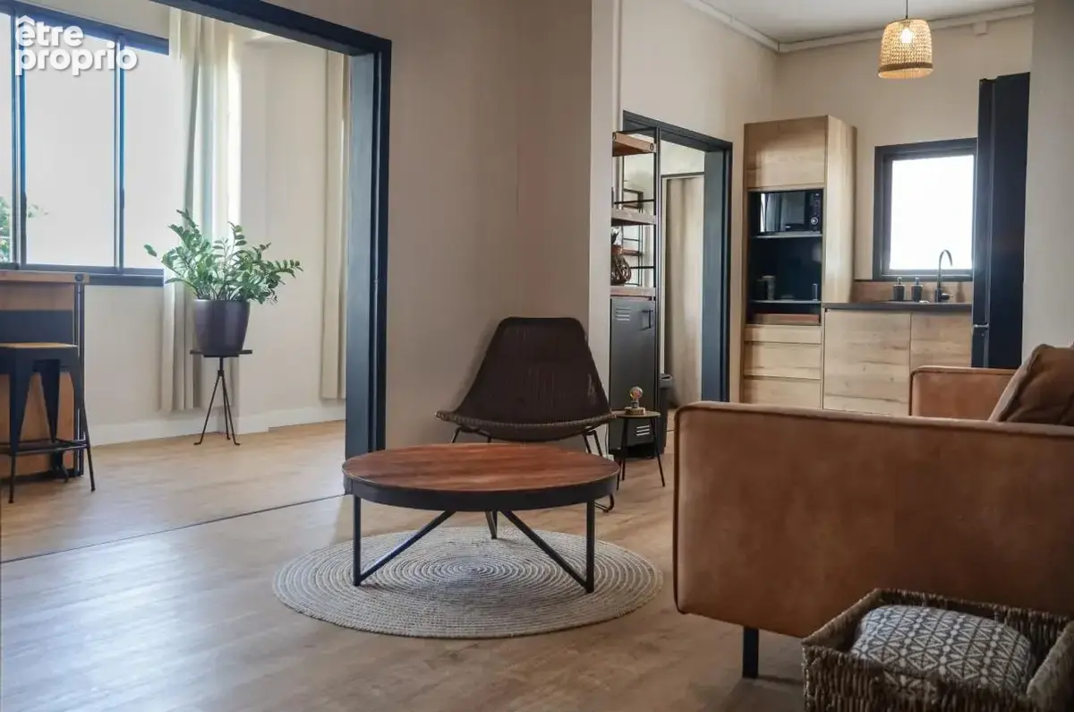 Appartement 85 m² à Saint-Denis  - photo 3