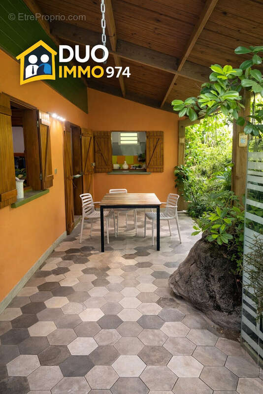 Maison à SAINT-PHILIPPE