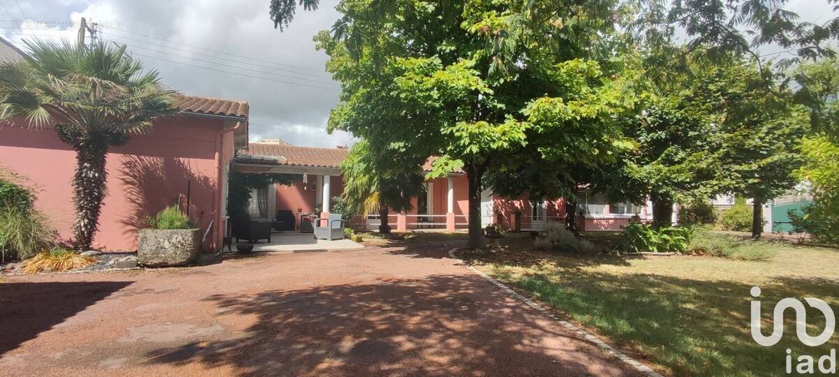 Photo 1 - Maison à SAINT-MAIXENT-L&#039;ECOLE