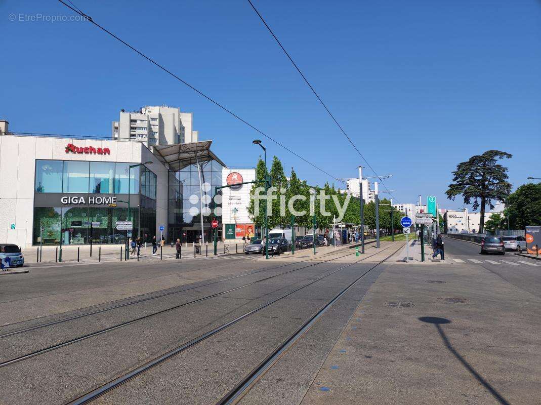 Appartement à EPINAY-SUR-SEINE